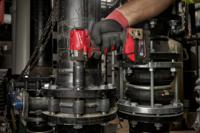 m18fiw2f38-502x Milwaukee 3/8 in 18V, 5Ah Cordless Impact Wrench Cordless