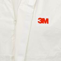 7000089612 3M White Coverall, CE, M
