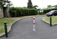 125-2192 RS PRO Red & White Steel Parking Barrier, Red Tape