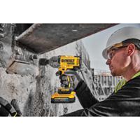 dcf900h2t-gb DeWALT 1/2 in 18V, 5Ah Impact Wrench Type G - British 3-Pin