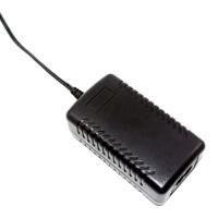 139-2348 RS PRO 35W Plug-In AC/DC Adapter 13.5V dc Output, 2.6A Output