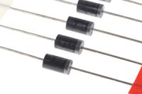 15ke39a STMicroelectronics 1.5KE39A, Uni-Directional TVS Diode, 1500W, 2-Pin DO-201