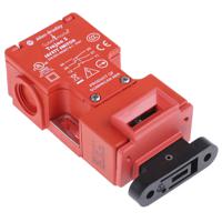 440k-t11123 Allen Bradley Guardmaster 440K Safety Interlock Switch, 2NC/1NO, Keyed Actuator Included, Glass Filled PBT