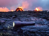 p7r-signature LEDLENSER Signature LED Torch Black - Rechargeable 2000 lm