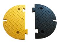 174-5931 RS PRO High Visibility Rubber Speed Bump, 2.5 m x 430mm x 70 mm, 15km/h Speed Limit