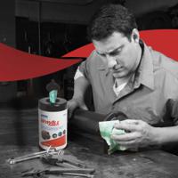 7772 WYPALL Cleaning Wipes Refill  Wet Cleaning Wipes, Dispenser Box of 50, 270 x 270mm