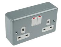 k2946-alm MK Electric Metalclad Plus Grey 2 Gang Plug Socket, 2 Poles, 13A, Type G - British, Indoor Use