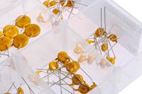 vy11-kit-cs Vishay, Through Hole Ceramic Capacitor Kit 70 pieces