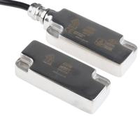 136006 IDEM WMR Series Magnetic Non-Contact Safety Switch, 250V ac, 316 Stainless Steel Housing, 2NC, 5m Cable