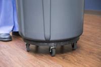 fg264000bla Rubbermaid Commercial Products Dolly, 113.4kg Load, 464mm W x 464mm L x 168mm H