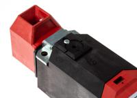 6018119045 Bernstein AG SLK Series Solenoid Interlock Switch, Power to Unlock, 24V ac/dc