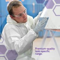 7643 KIMTECH Process Wipers  Blue Wipes for Surface Cleaning, Dry Use, Roll of 500, 380 x 340mm, Repeat Use