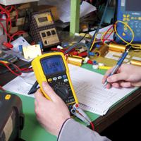 p01196777 Chauvin Arnoux CA 5277 Handheld Digital Multimeter, True RMS, 10A ac Max, 10A dc Max, 1000V ac Max - RS Calibrated