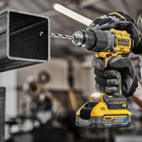dcd805h2t-gb DeWALT 18V Cordless Combi Drill Li-Ion, Type G - British 3-Pin