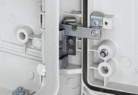 nsyretpla Schneider Electric PanelSeT Series Door Stay/Retainer for Use with PLAT, PLAZ, Thalassa PLA