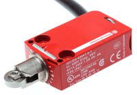 xcsm3902l1 Telemecanique Sensors XCSM Series Roller Plunger Limit Switch, 2NC/1NO, 3P, Metal Housing