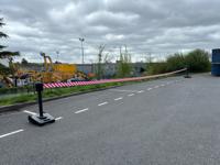 smart2050rb2 Viso Black Polypropylene, Steel Retractable Barrier, 20m, Red/White Tape