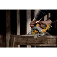 dcs512p2-gb DeWALT 140mm Cordless Hand-Held Circular Saw, 12V, Type G - British 3-Pin
