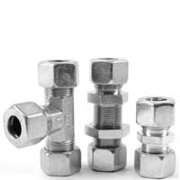 t10lcfx Parker Tee Tube to Tube Male 24° DIN Cone to Male 24° DIN Cone, T10LCFX