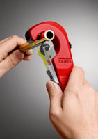 90-31-02-bk Knipex TubiX® Pipe cutter 6 → 35 mm, Cuts Special Steel with Ball Bearings High quality
