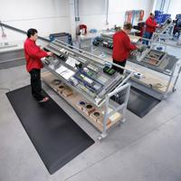 826s202mbl Notrax 826 Diamond Stat PVC Anti-Fatigue Mat, 200cm x 91cm x 14mm