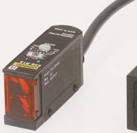 e3jk-dr12-2m Omron Diffuse Photoelectric Sensor 300 mm Detection Range Relay IP64 Block Style E3JK-DR12 2M