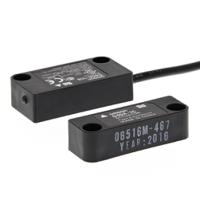 d40a-1c5 Omron D40A Series Magnetic Non-Contact Safety Switch, 24V dc, Polybutylene Terephthalate Housing, Cable