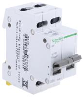 a9s60332 Schneider Electric 3P Pole Isolator Switch - 32A Maximum Current, IP40
