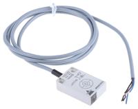 vc5510pnop Carlo Gavazzi Capacitance Switch Level Sensor, PNP Output, Chassis Mount, ABS, Polycarbonate Body