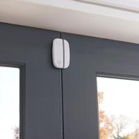 ac-dc Yale 100dB Security Alarm Sounder & Strobe