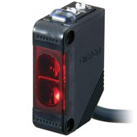 e3z-r81-2m Omron Retroreflective Photoelectric Sensor, Rectangular Sensor, 4000 mm Detection Range