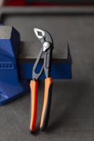 7223 Bahco Water Pump Pliers, 200 mm Overall, 45mm Jaw
