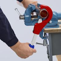 90-31-03-bk Knipex Pipe Cutter 6 → 35 mm, Cuts Plastic