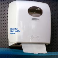 6667 SCOTT Scott () Rolled White Hand Towels, 198 x 200mm, 7200 Sheets