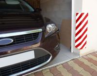 pu7325rb Viso Red/White Corner Protector 730mm x 300mm