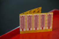 779-9776 RS PRO Non-Reversible Temperature Sensitive Label, 132°C to 182°C, 10 Levels