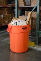 2119308 Rubbermaid Commercial Products Brute Vented 32gal Orange Polypropylene Waste Bin