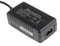 139-2349 RS PRO 35W Plug-In AC/DC Adapter 14V dc Output, 2.5A Output
