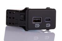 79540-5067 Molex Car Charger, 2.4A