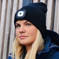 bonc01v00 SURFLEX Black 100% Acrylic LED Beanie Hat