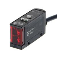 e3s-ad12 Omron Diffuse Photoelectric Sensor, Block Sensor, 700 mm Detection Range