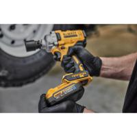 dcf891h2t-gb DeWALT 1/2 in 18V, 5Ah Impact Wrench Type G - British 3-Pin