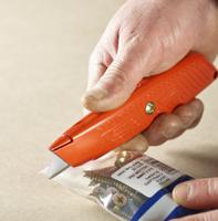 0-10-189 Stanley Safety Knife with Straight Blade, Retractable