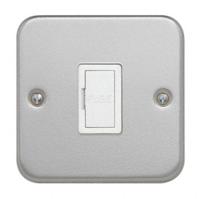 cla3364 Contactum 13A 1 Gang Fused Spur IP2X