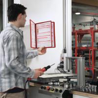 555103 Durable Red Presentation Folder