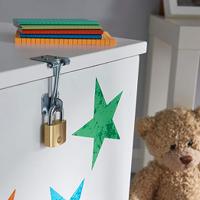 y110b401221 Yale Padlock Brass Padlock, 6.3mm Shackle, 40mm Body